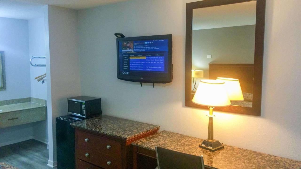 Motel 6 Newport News, Va - Fort Eustis Eksteriør bilde