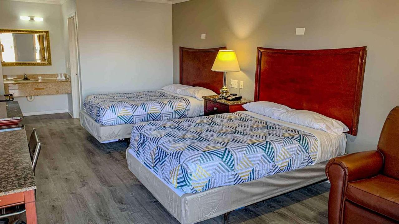 Motel 6 Newport News, Va - Fort Eustis Eksteriør bilde