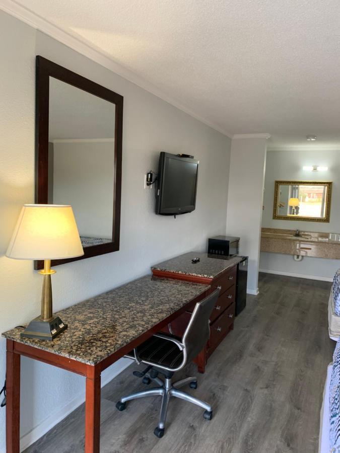 Motel 6 Newport News, Va - Fort Eustis Eksteriør bilde
